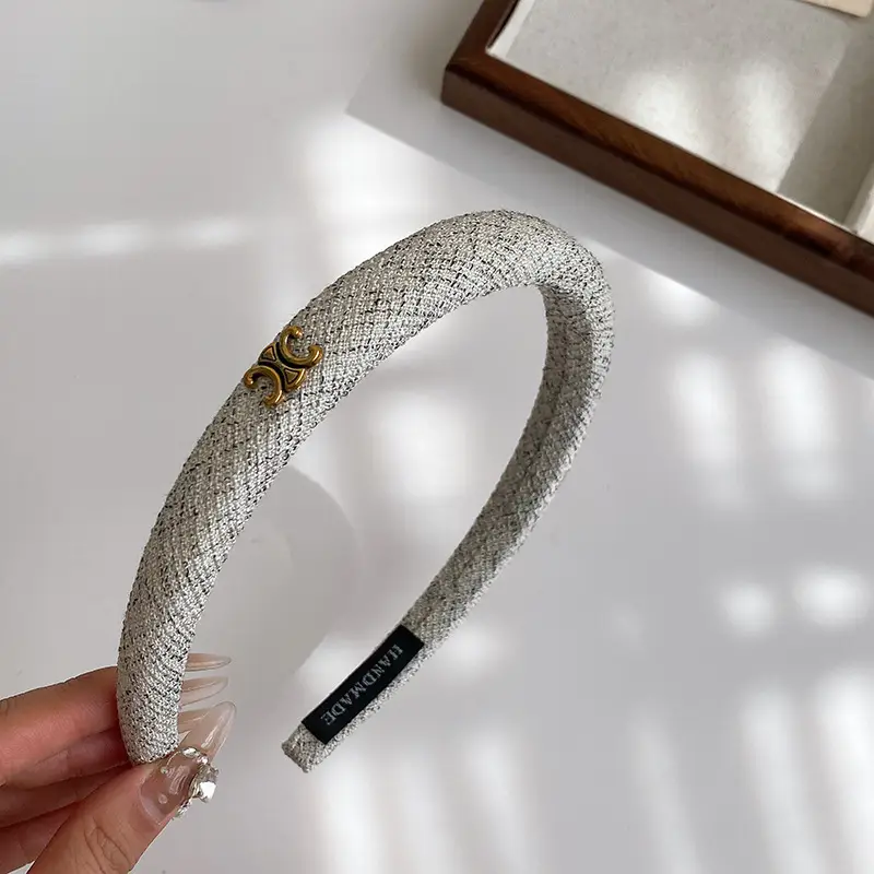 White Silicone Minimo Headband for Men Winter - Image 5