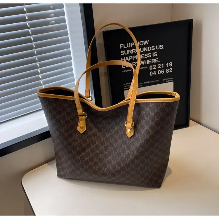 Women's Brown Plaid Tote Bag Large Capacity Shoulder Commute — feature 18
