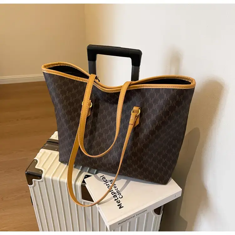 Women's Brown Plaid Tote Bag Large Capacity Shoulder Commute — feature 21