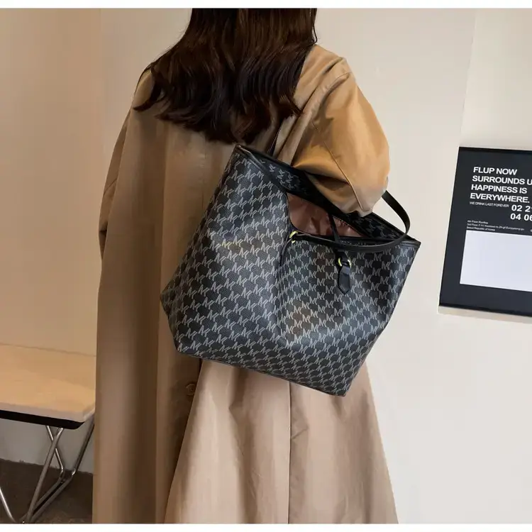 Women's Brown Plaid Tote Bag Large Capacity Shoulder Commute — feature 28
