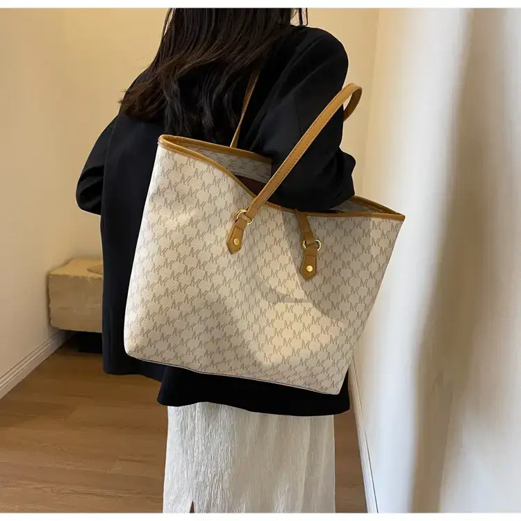 Women's Brown Plaid Tote Bag Large Capacity Shoulder Commute — feature 37