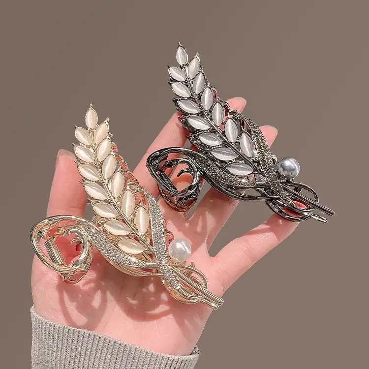 Golden Opal Claw Hairpin for Women Elegant Clip - Image 8