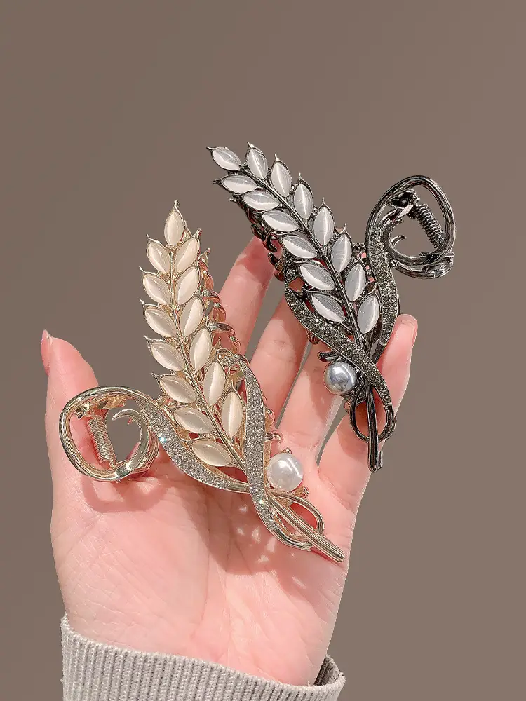 Golden Opal Claw Hairpin for Women Elegant Clip — feature 9