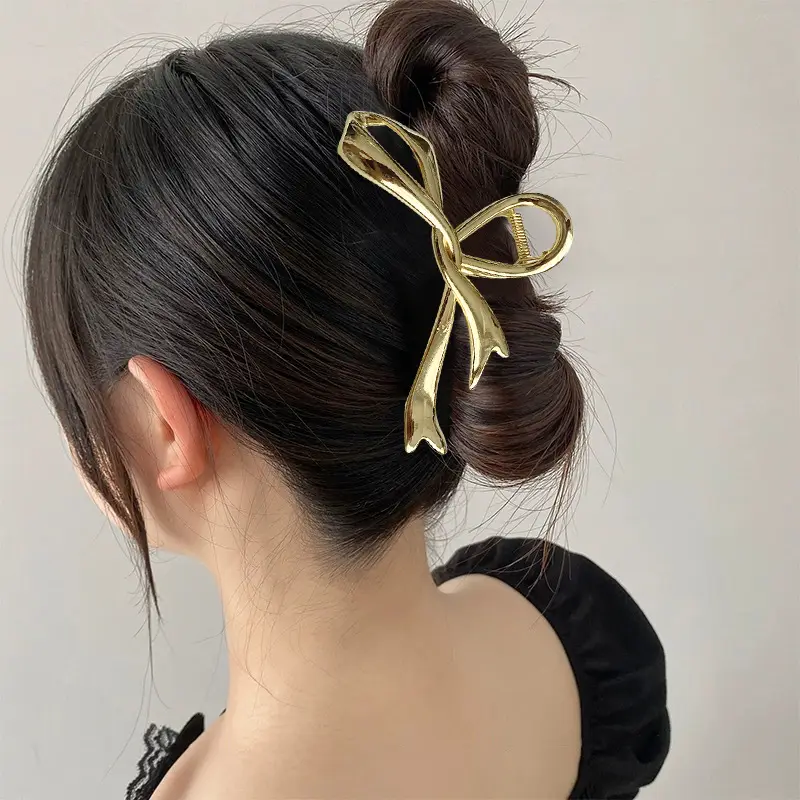 High-end Silver Shark Clip for Women 2023 - Image 6