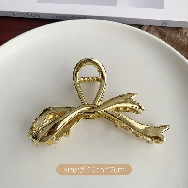 High-end Silver Shark Clip for Women 2023 - Image 5