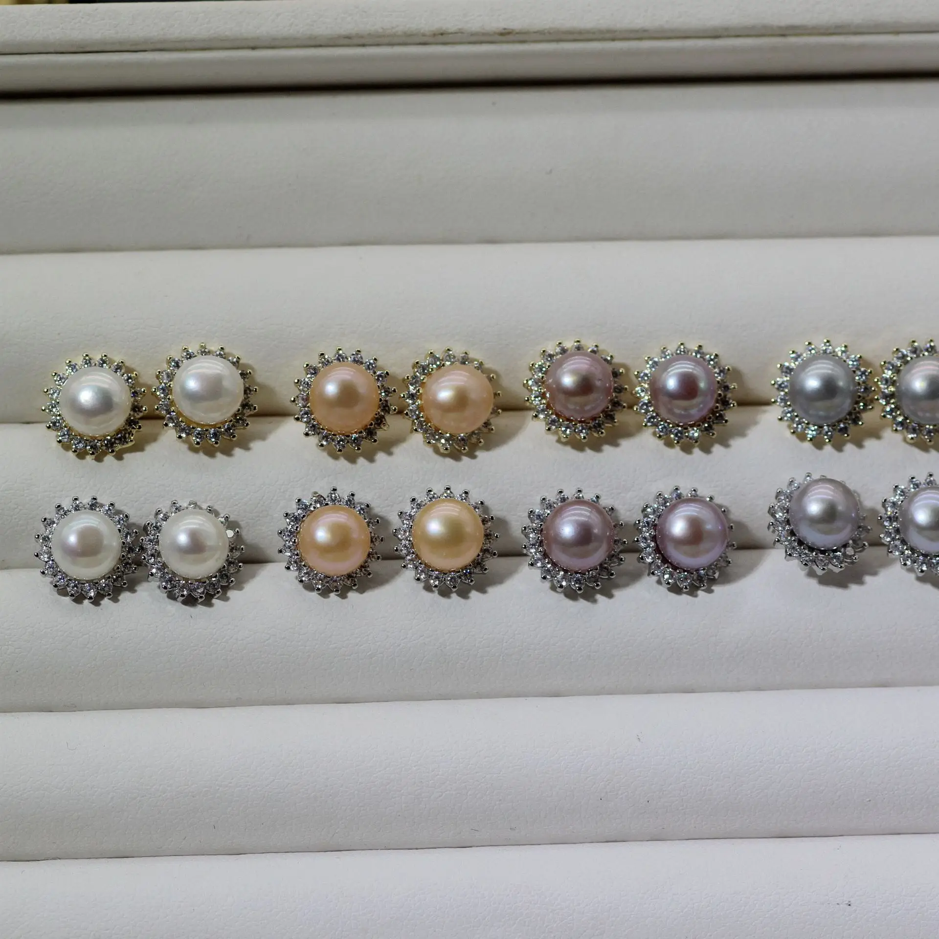 S925 Silver Pearl Sun Earrings Small — feature 2