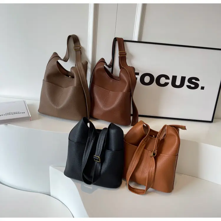 Women Large Capacity Shoulder Bag Brown Leather Winter Autumn — feature 22