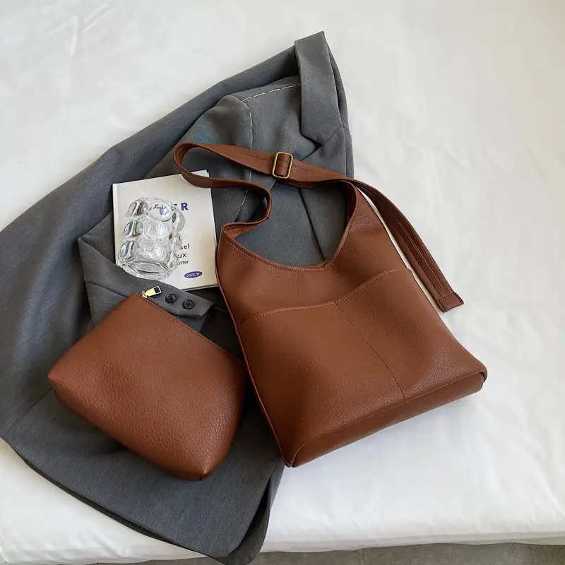Women Large Capacity Shoulder Bag Brown Leather Winter Autumn - Image 2