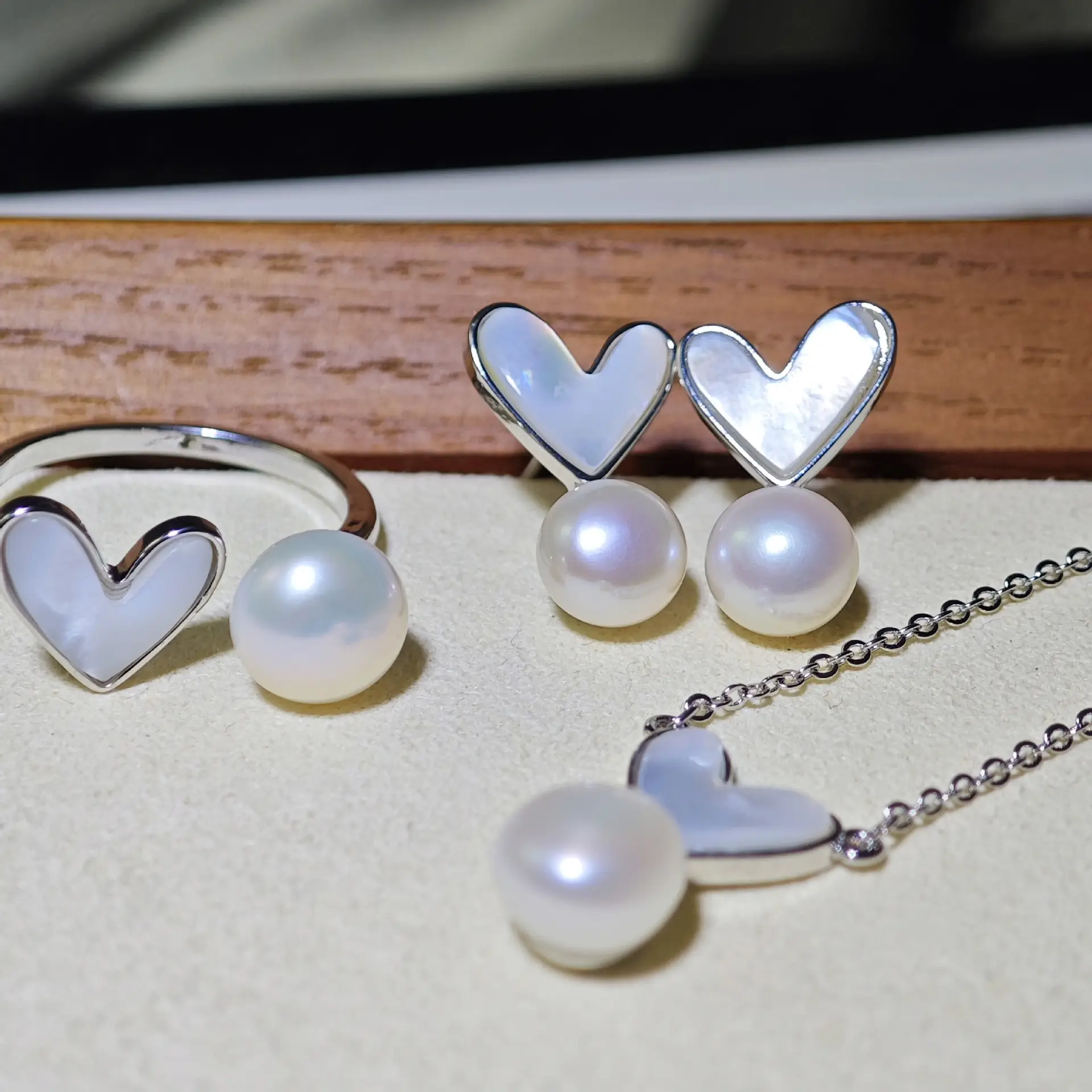 925 Silver Heart Necklace Set with Pearl Drop - Image 8