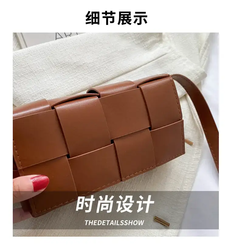 2023 Korean Fashion Shoulder Bag with Gold Clasp — feature 2