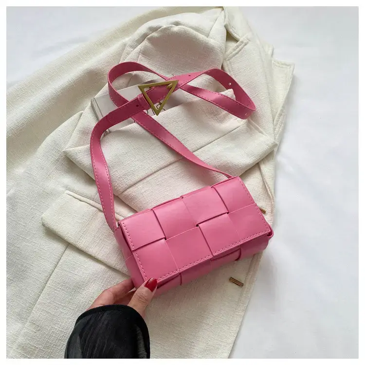 2023 Korean Fashion Shoulder Bag with Gold Clasp — feature 21