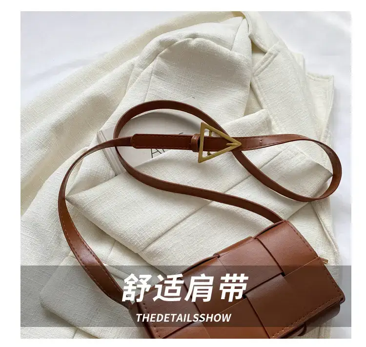2023 Korean Fashion Shoulder Bag with Gold Clasp — feature 3