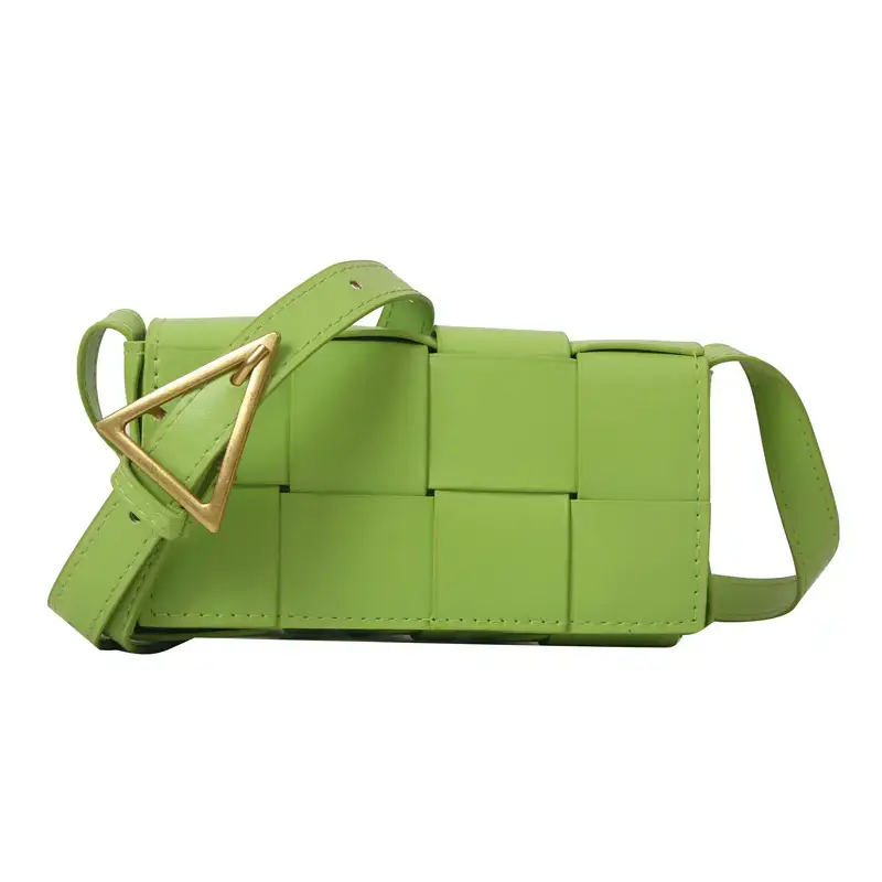 2023 Korean Fashion Shoulder Bag with Gold Clasp