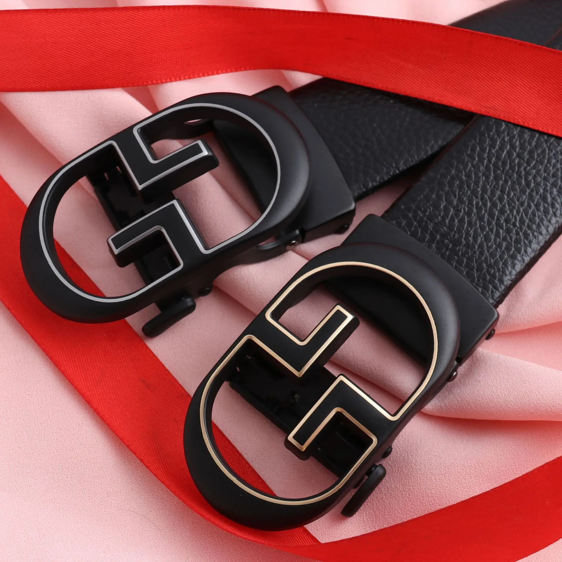 Hongsheng Men's Black Leather Belt with Automatic Buckle โ feature 4