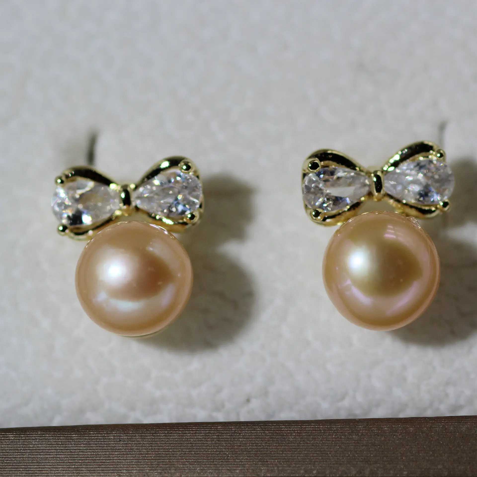 S925 Pearl Bow Earrings for Women