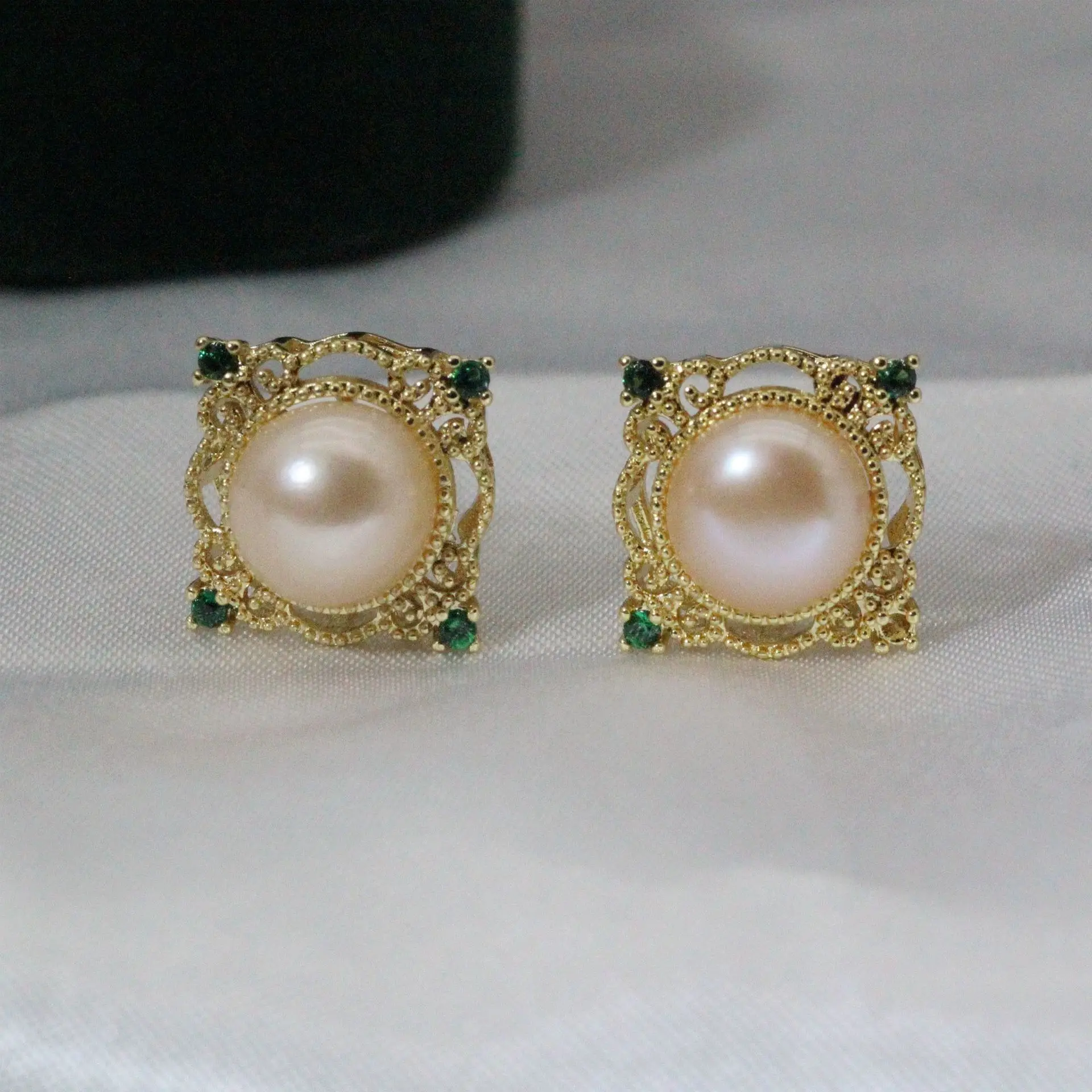 S925 Silver Pearl Green Star Earrings