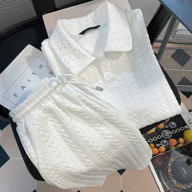 Internet Celebrity 2025 New Summer Street Suit Design Complete Set with Women's Age-Reducing Casual Sports Two-Piece Set