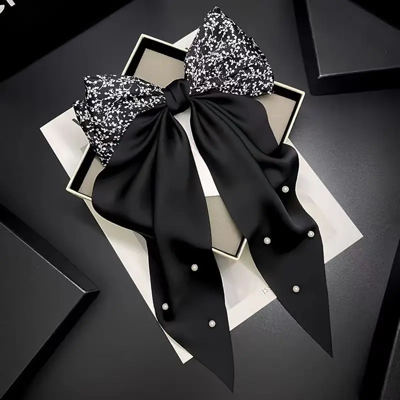 Black Retro Bow Hairpin for Women - Image 5