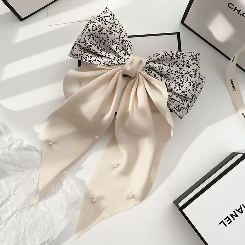 Black Retro Bow Hairpin for Women — feature 5