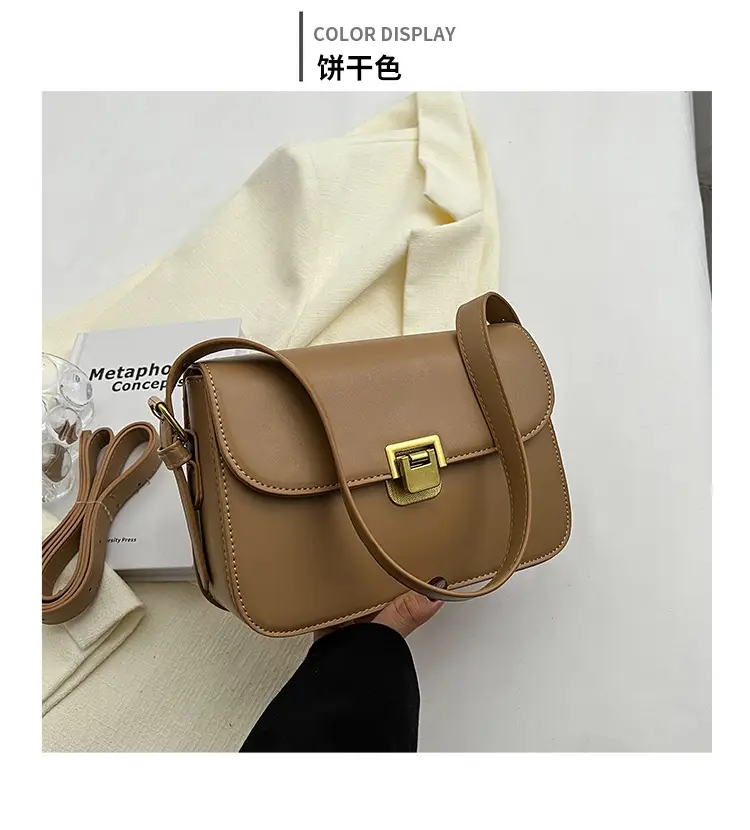 Women's Brown Leather Shoulder Bag with Gold Clasp — feature 10