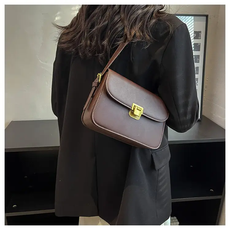 Women's Brown Leather Shoulder Bag with Gold Clasp — feature 23