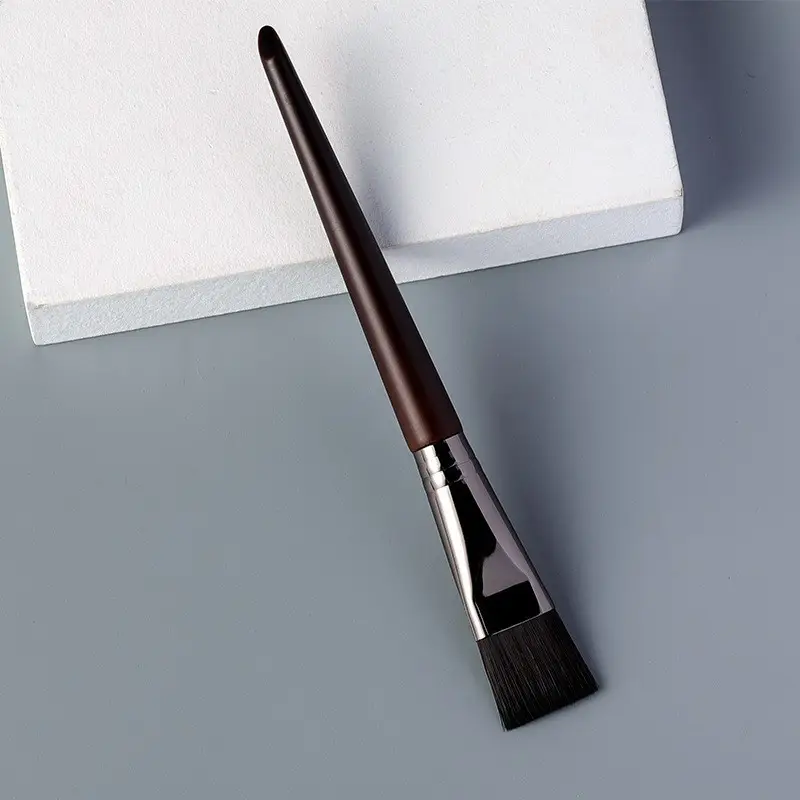 10mm Flat Eyeliner Brush for Foundation & Mask - Image 4