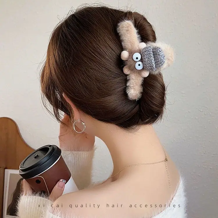 Cute Plush Fur Clip Hair Ball for Women - Image 2
