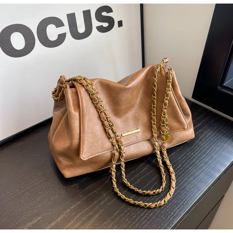 Black Leather Chain Shoulder Bag for Women — feature 20