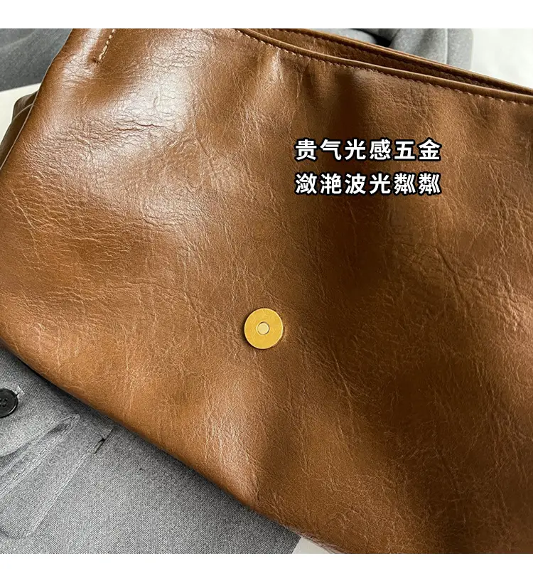 Black Leather Chain Shoulder Bag for Women — feature 4