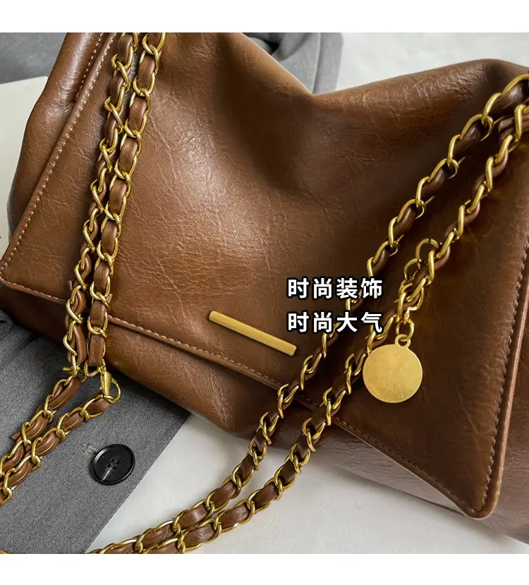 Black Leather Chain Shoulder Bag for Women — feature 6
