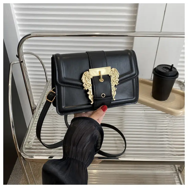 White Fashion Lock Square Shoulder Bag Women 2023 — feature 12