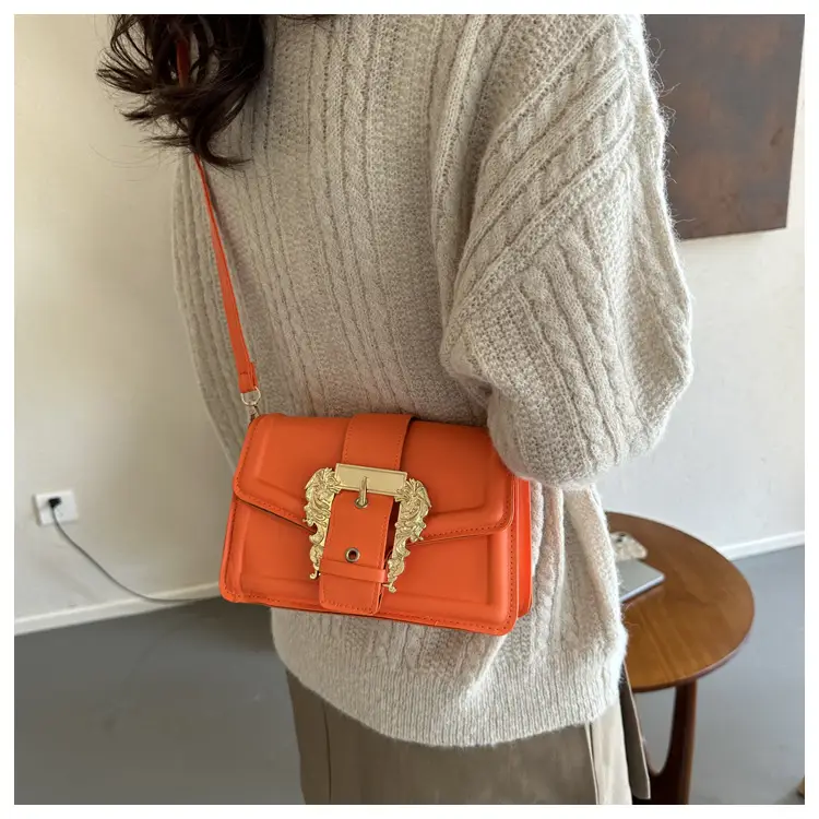 White Fashion Lock Square Shoulder Bag Women 2023 — feature 21