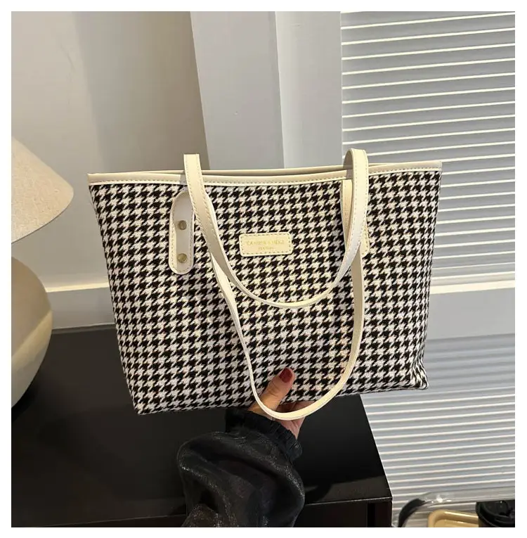 Retro Houndstooth Shoulder Tote Bag 2023 — feature 24