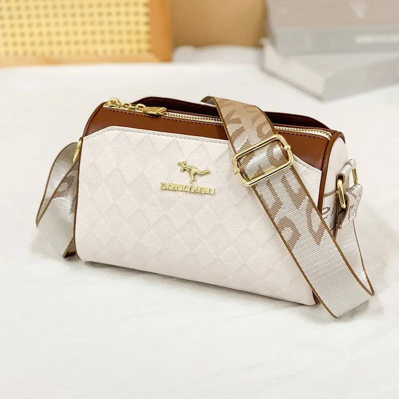 2023 New Style Black Quilted Shoulder Crossbody Bag - Image 2