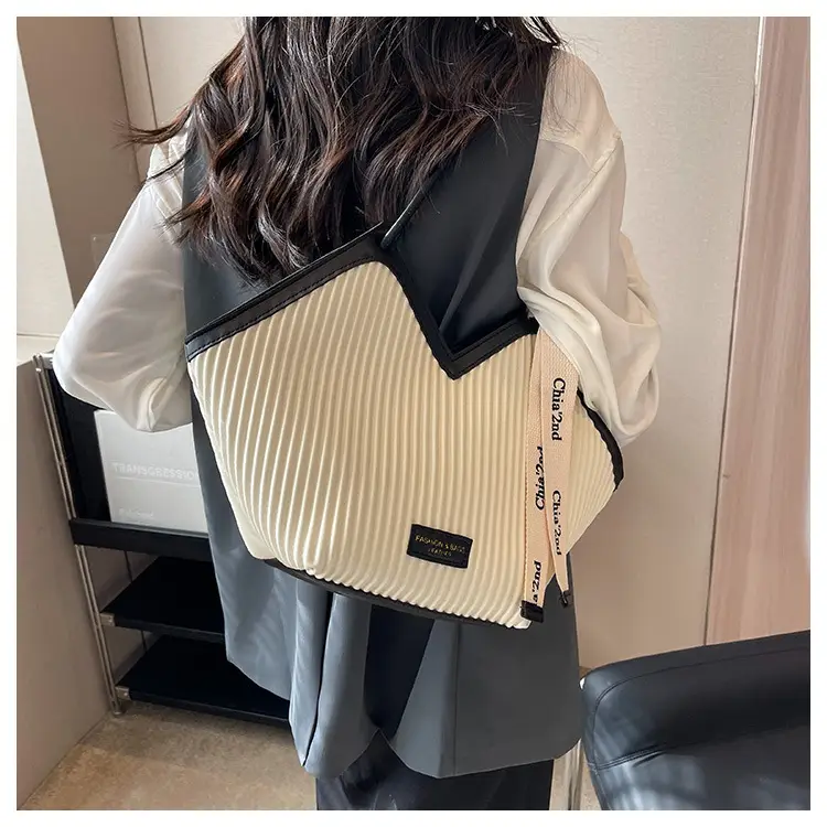 Women's New Spring Summer Shoulder Bag Large Capacity Fashion Tote — feature 21