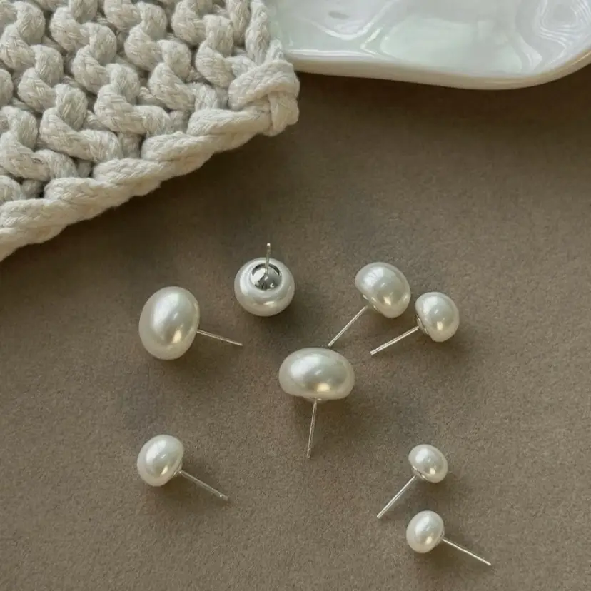 S925 Sterling Silver Pearl Earrings Women's Flat Pearl Earrings - Image 4