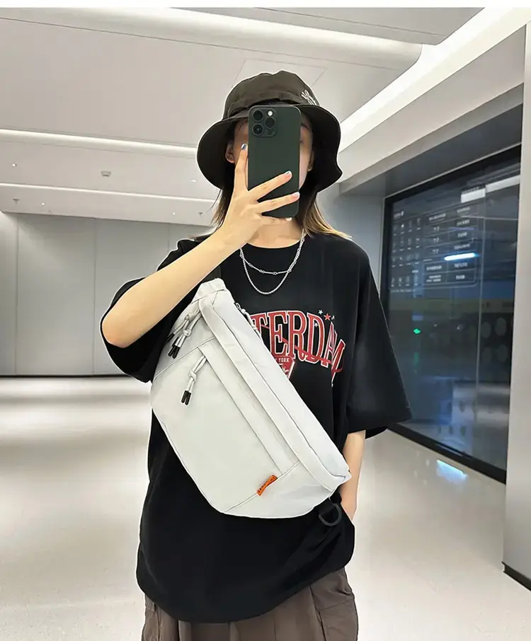 Men White Crossbody Bag 2023 Large Capacity Sports Riding Waist Bag — feature 3