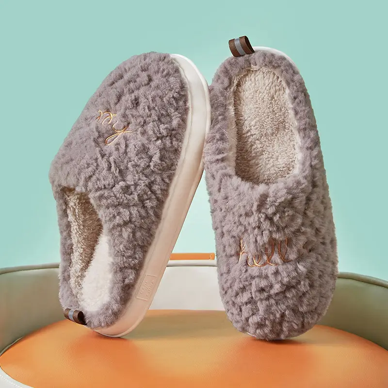 Winter wear non-slip fluffy slippers women step on the excrement feeling cotton slippers thick warm indoor household women's cotton slippers wholesale