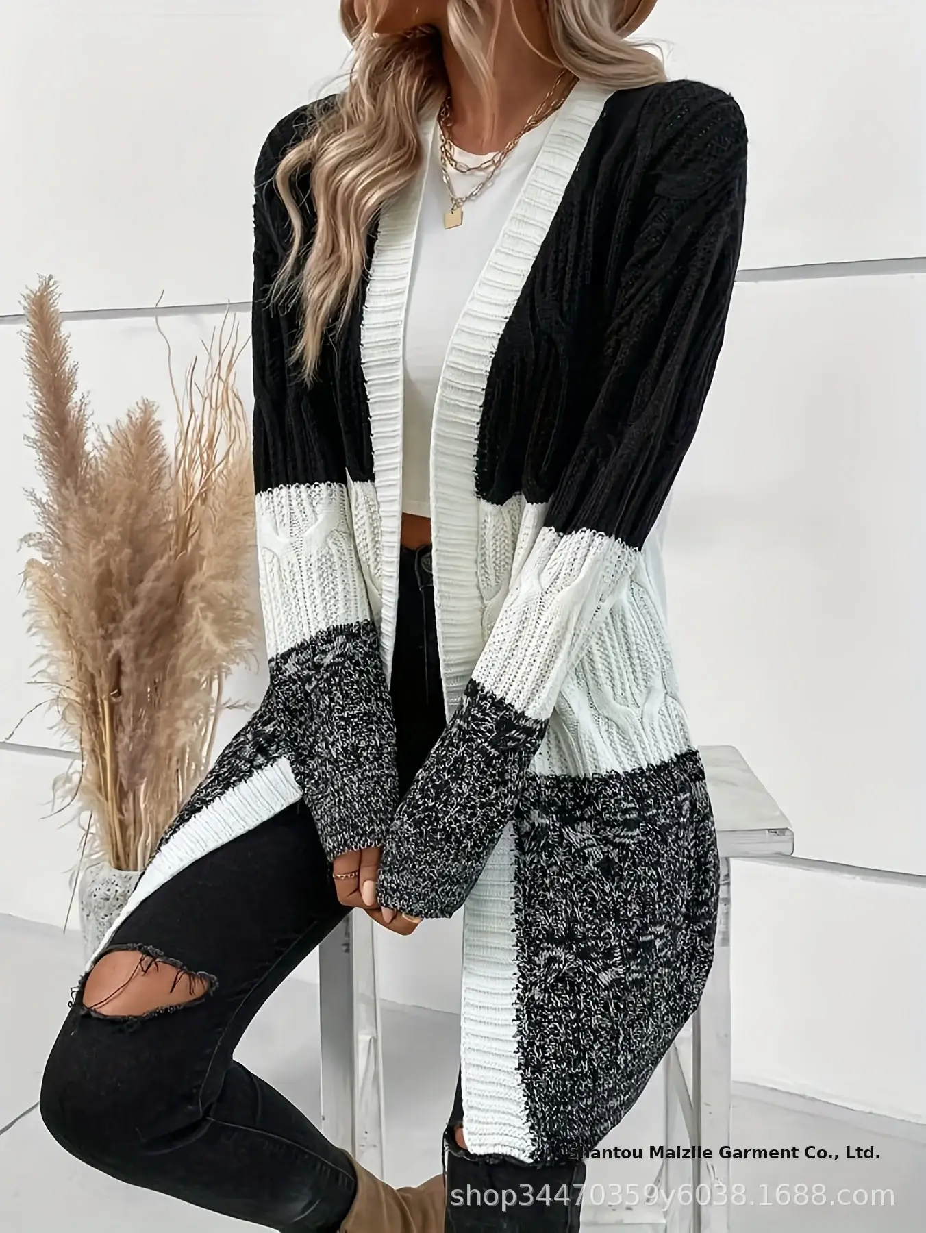 Women Crossbody Cardigan Set Black White Striped Knitted — feature 5