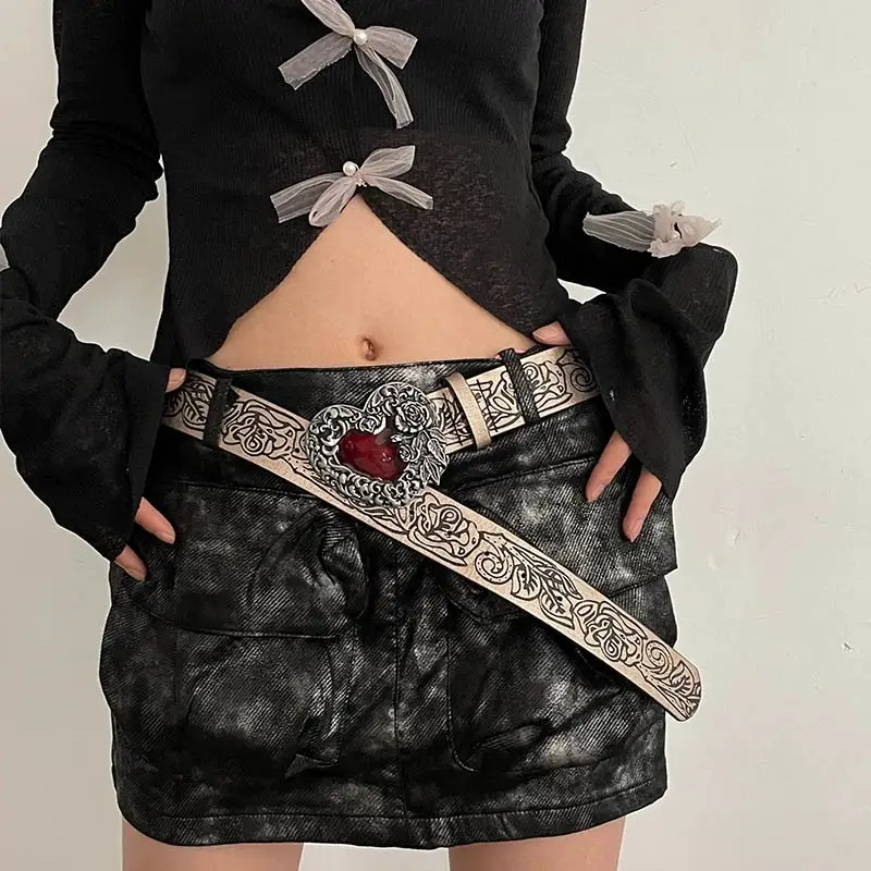 Women Black Velvet Belt with Embroidered Detail - Image 4