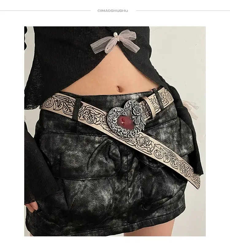 Women Black Velvet Belt with Embroidered Detail β feature 1