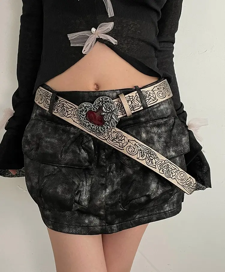 Women Black Velvet Belt with Embroidered Detail β feature 11