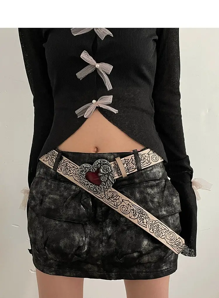 Women Black Velvet Belt with Embroidered Detail β feature 6