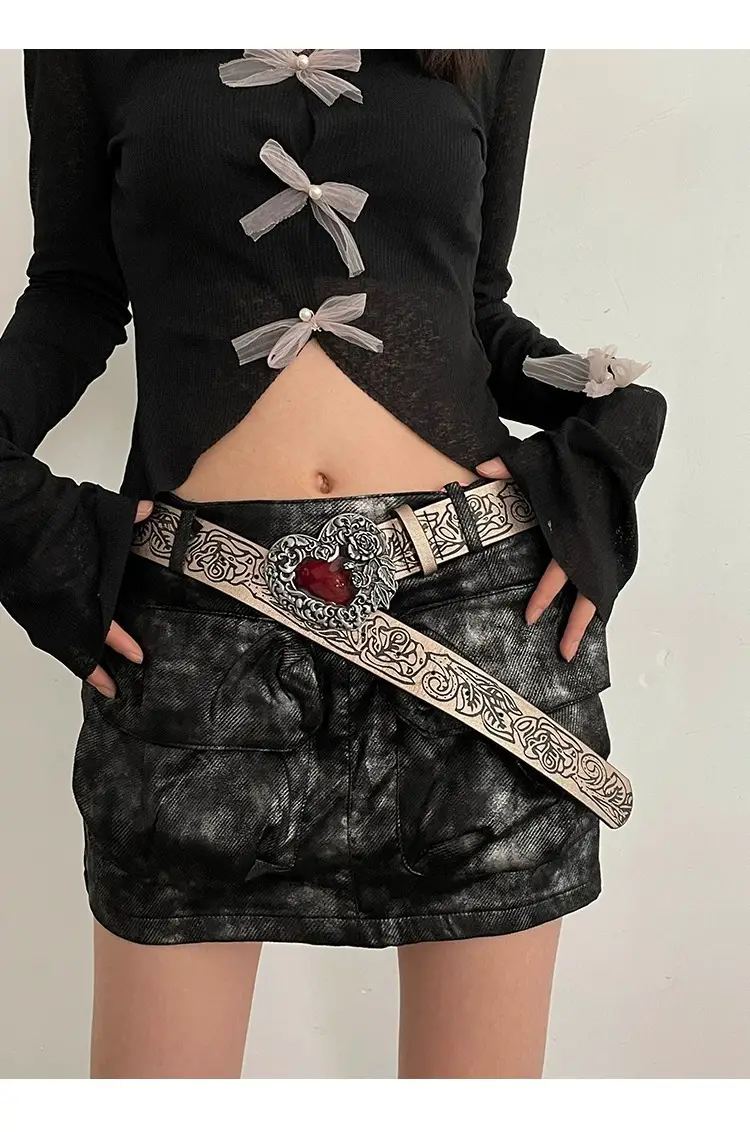 Women Black Velvet Belt with Embroidered Detail β feature 9