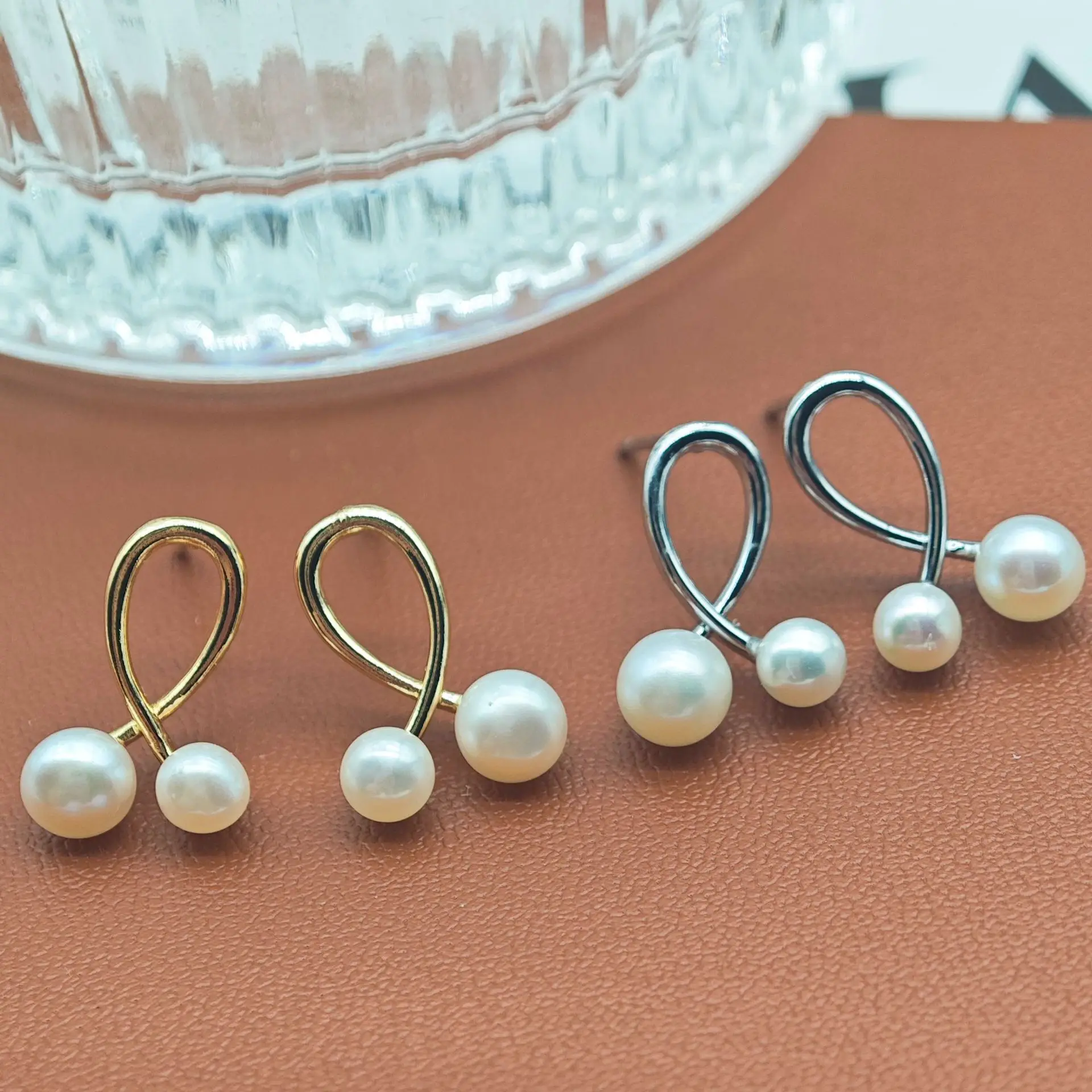 S925 Silver Pearl Earrings Light Board Size - Image 3