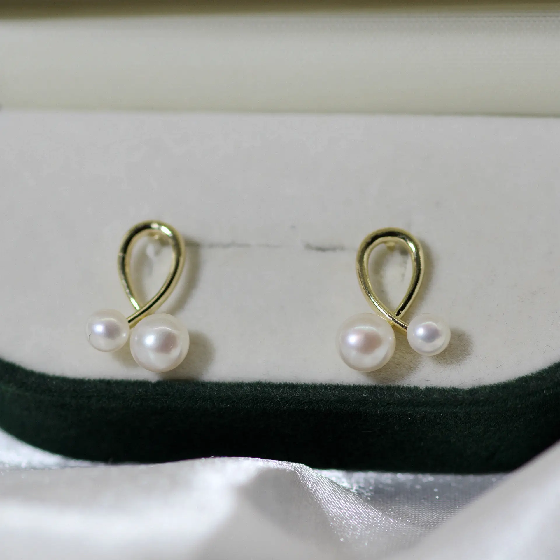 S925 Silver Pearl Earrings Light Board Size — feature 5