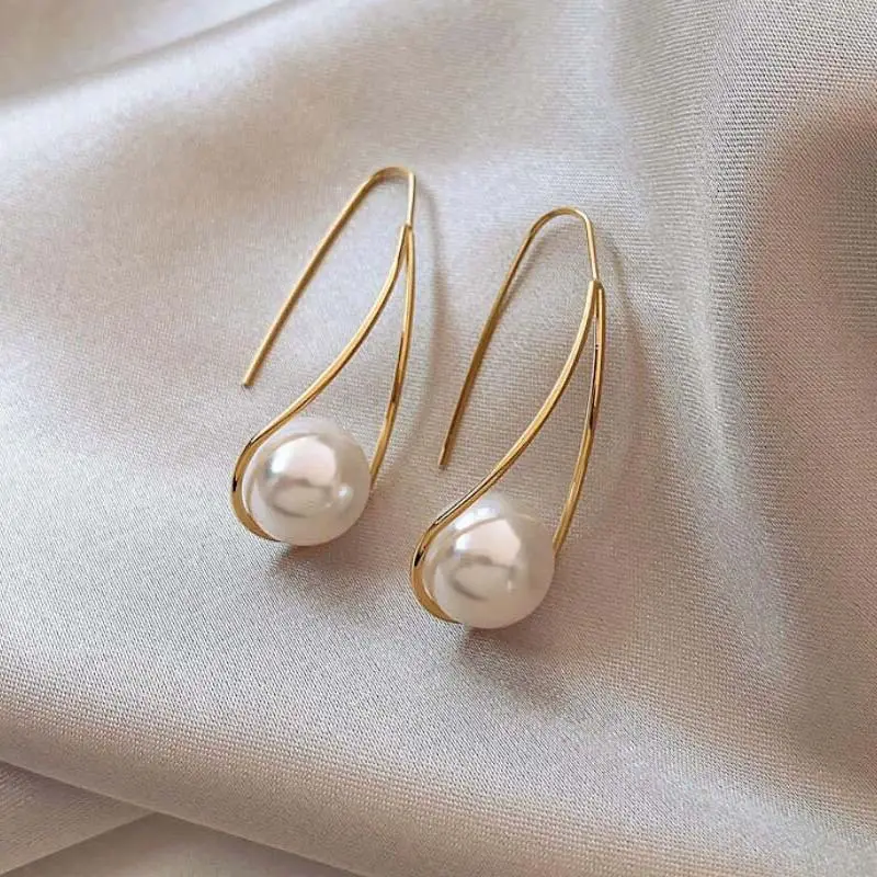 Pearl Earrings with Hook for Women Elegant Luxury - Image 4