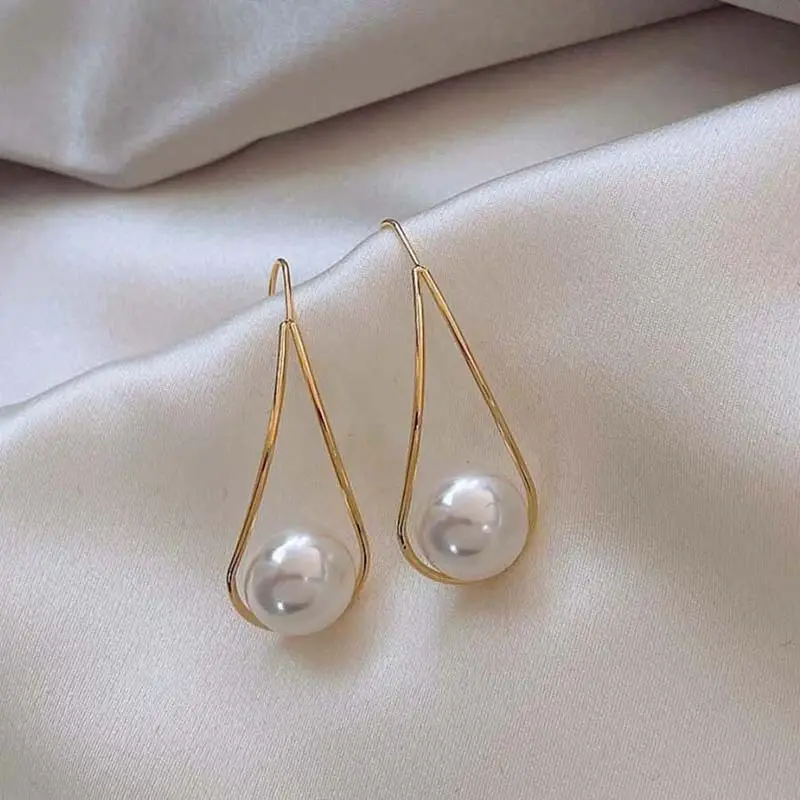 Pearl Earrings with Hook for Women Elegant Luxury - Image 6