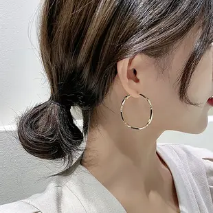 Pearl Earrings with Hook for Women Elegant Luxury — feature 2