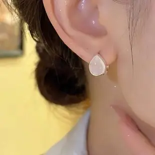 Pearl Earrings with Hook for Women Elegant Luxury — feature 3